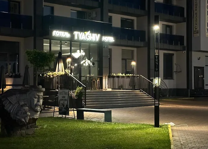 готель Тячів
